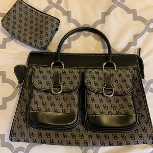 Dooney & Bourke